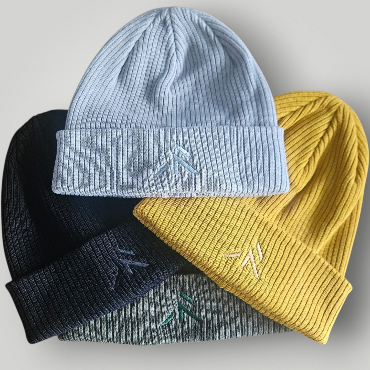 Robore Mentis beanie - Robore Mentis online