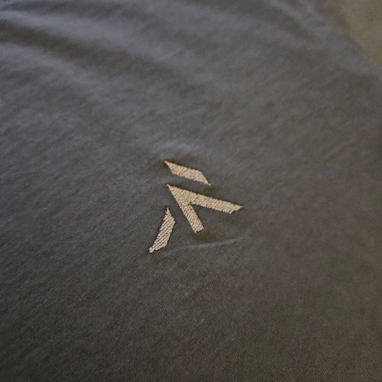 Aeris Regular fit Tee