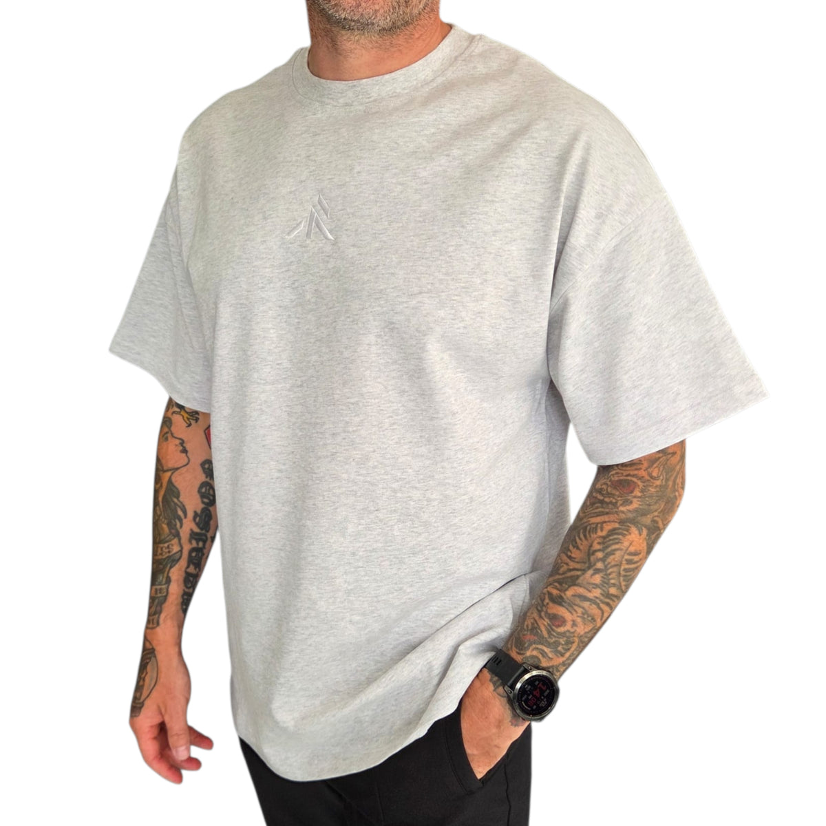 LUX T-SHIRT  - Oversized fit - Robore Mentis online 