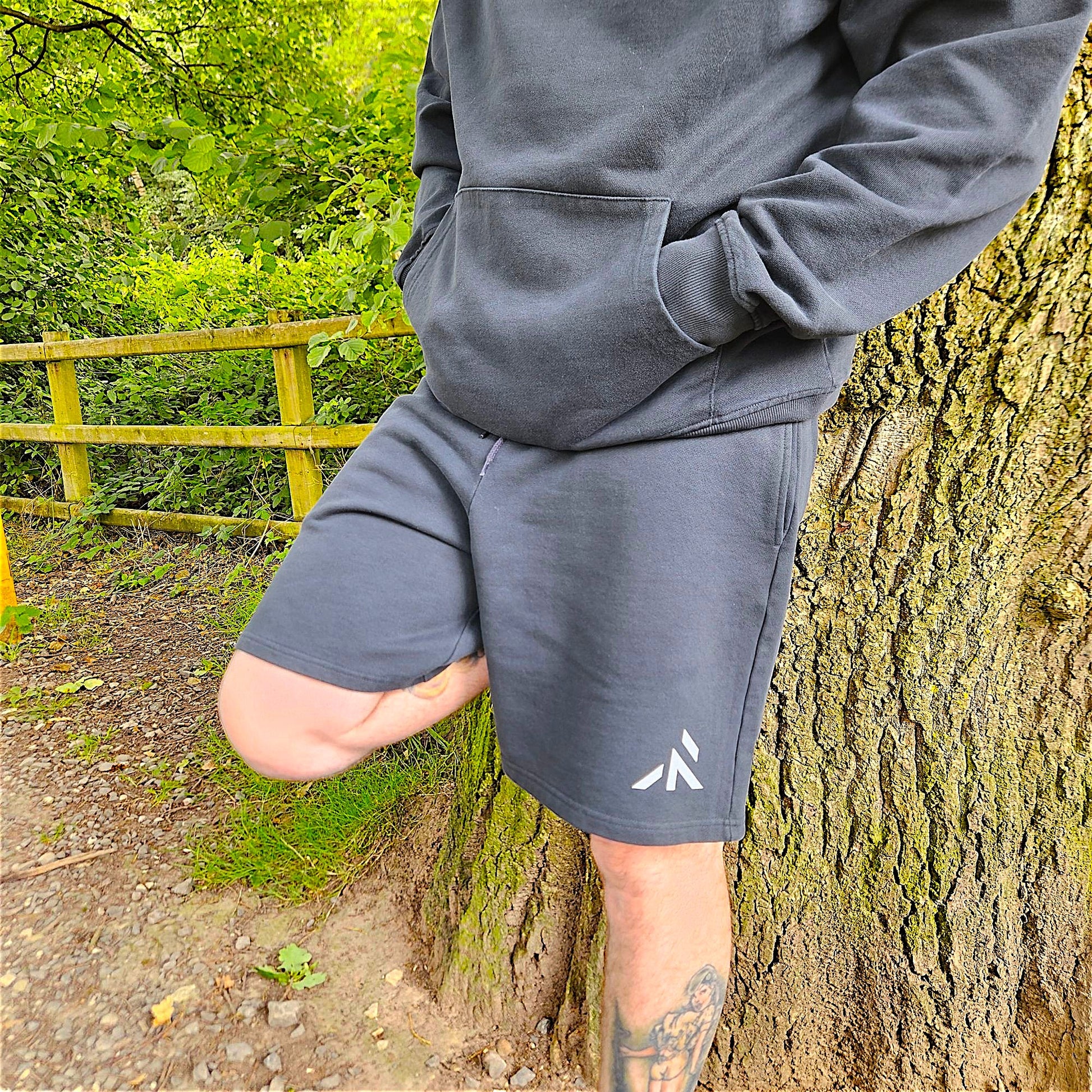 Fortis Shorts - Vintage Black - Robore Mentis online 
