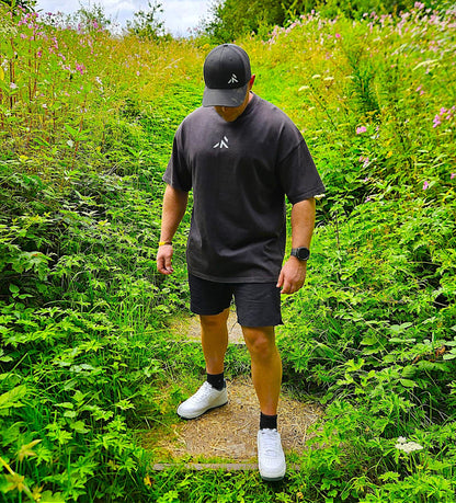 FORTIS T-SHIRT Oversized - Vintage Black - Robore Mentis online 