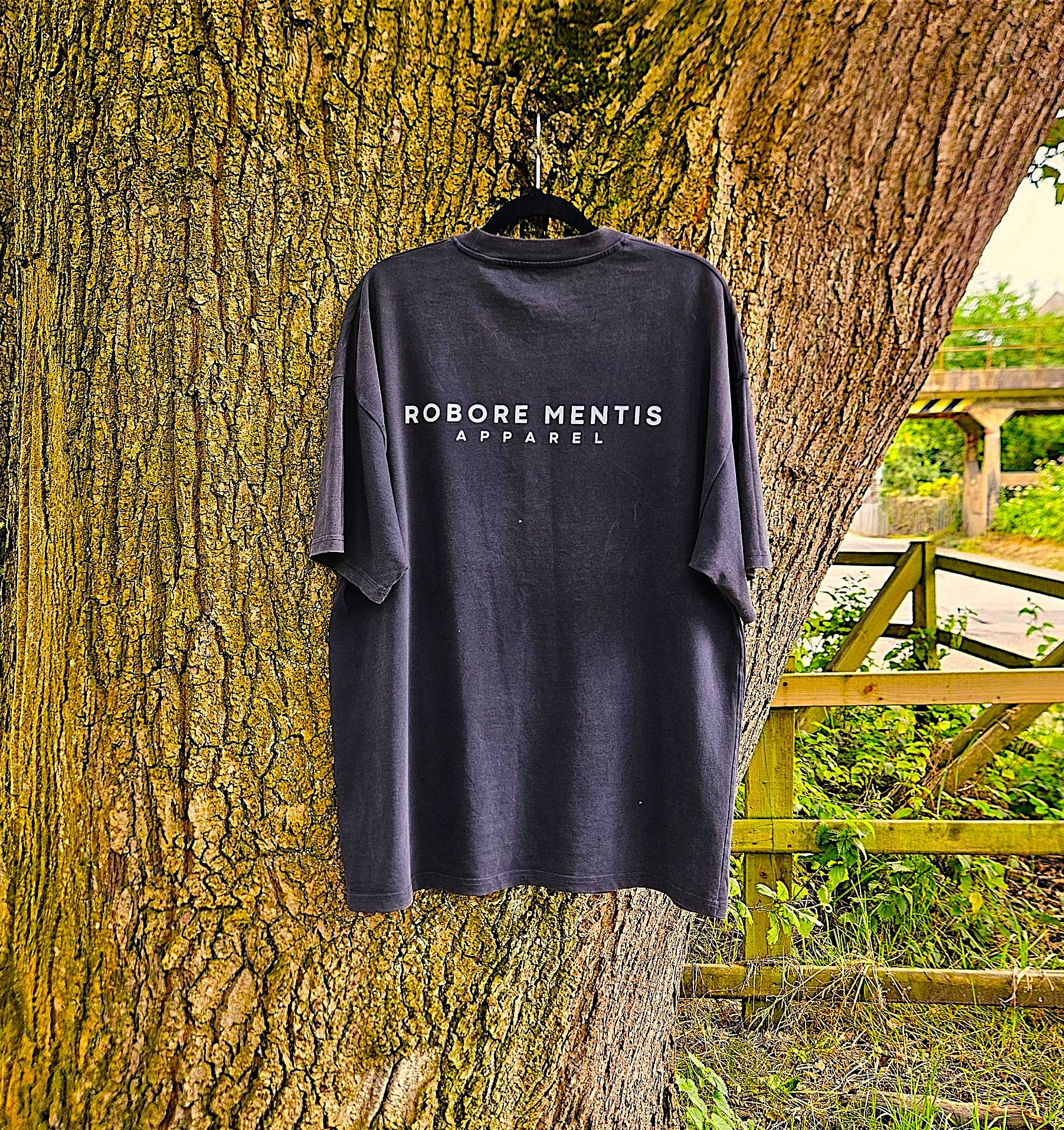 FORTIS T-SHIRT Oversized - Vintage Black - Robore Mentis online 